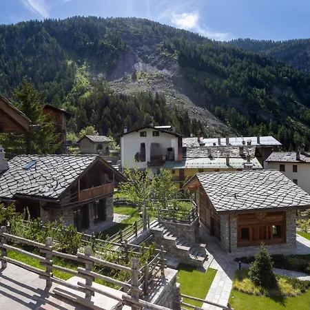 4br Chalet Piazzale Della Funivia 빌라