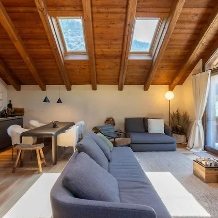 빌라 4br Chalet Piazzale Della Funivia